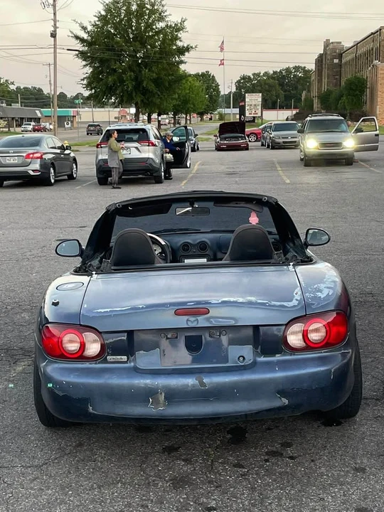 2001 Mazda NB MX-5 Miata - Image 3 of 5