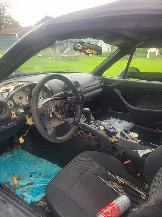 2001 Mazda NB MX-5 Miata - Image 5 of 6