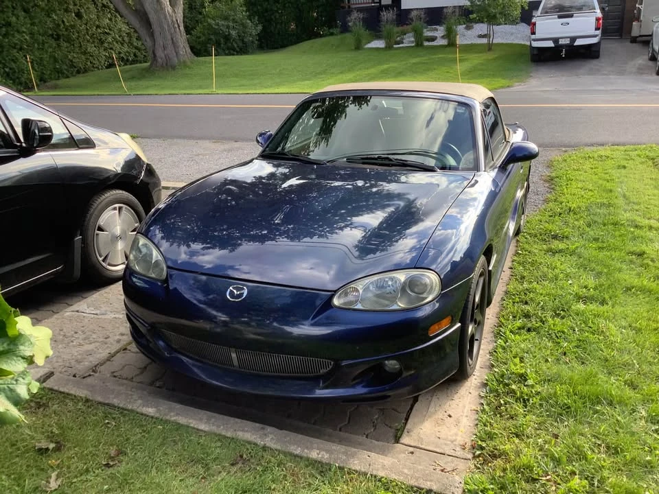 2001 Mazda NB MX-5 Miata - Image 5 of 14