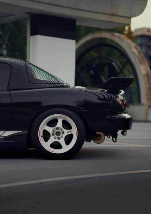 2001 Mazda NB MX-5 Miata - Image 5 of 13