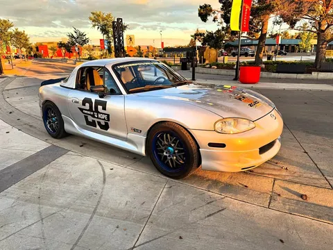 2001 Mazda MX-5