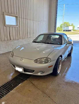 2001 Mazda MX-5 Miata