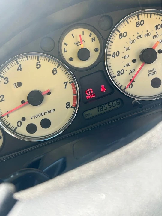 2001 Mazda NB MX-5 Miata - Image 10 of 13
