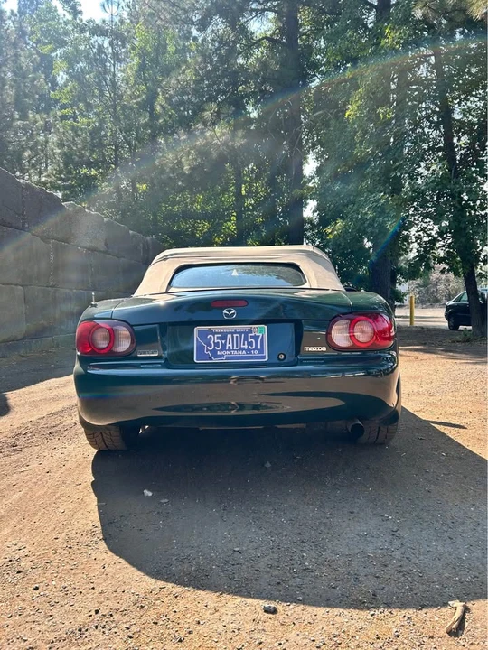2001 Mazda NB MX-5 Miata - Image 4 of 13