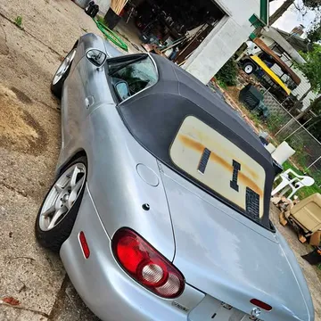 2001 Mazda MX-5 SE Convertible