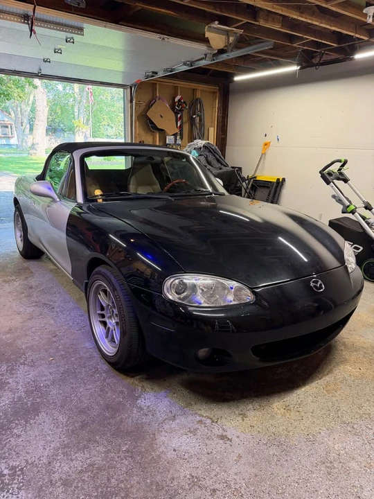 2001 Mazda NB MX-5 Miata - Image 8 of 15
