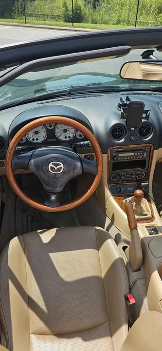 2001 Mazda NB MX-5 Miata - Image 10 of 13