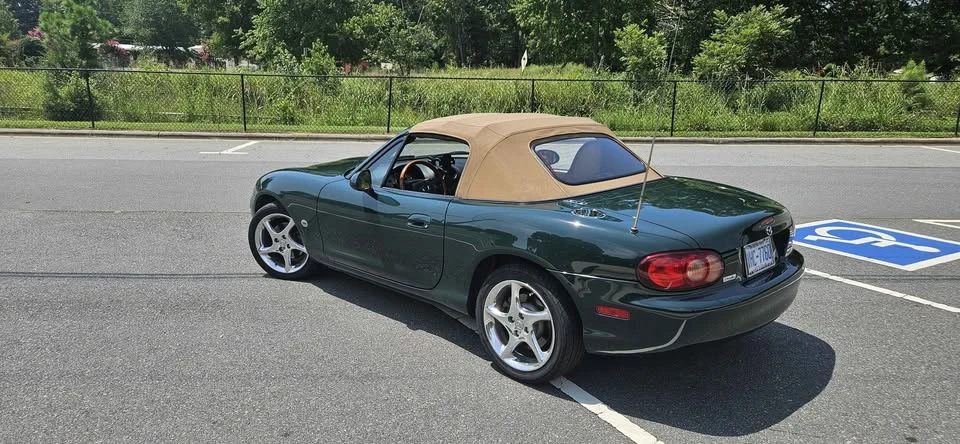2001 Mazda NB MX-5 Miata - Image 6 of 13