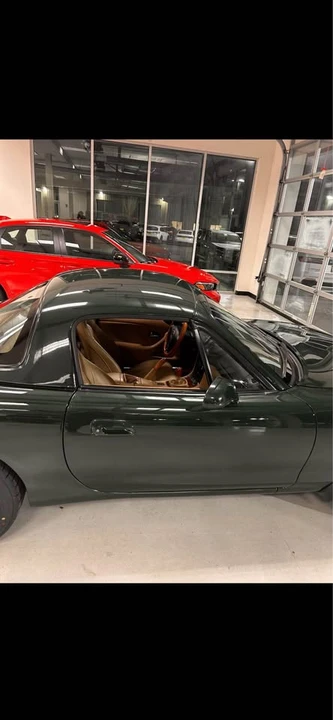 2001 Mazda NB MX-5 Miata - Image 4 of 8