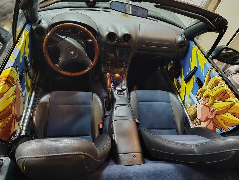 2001 Mazda NB MX-5 Miata - Image 3 of 9