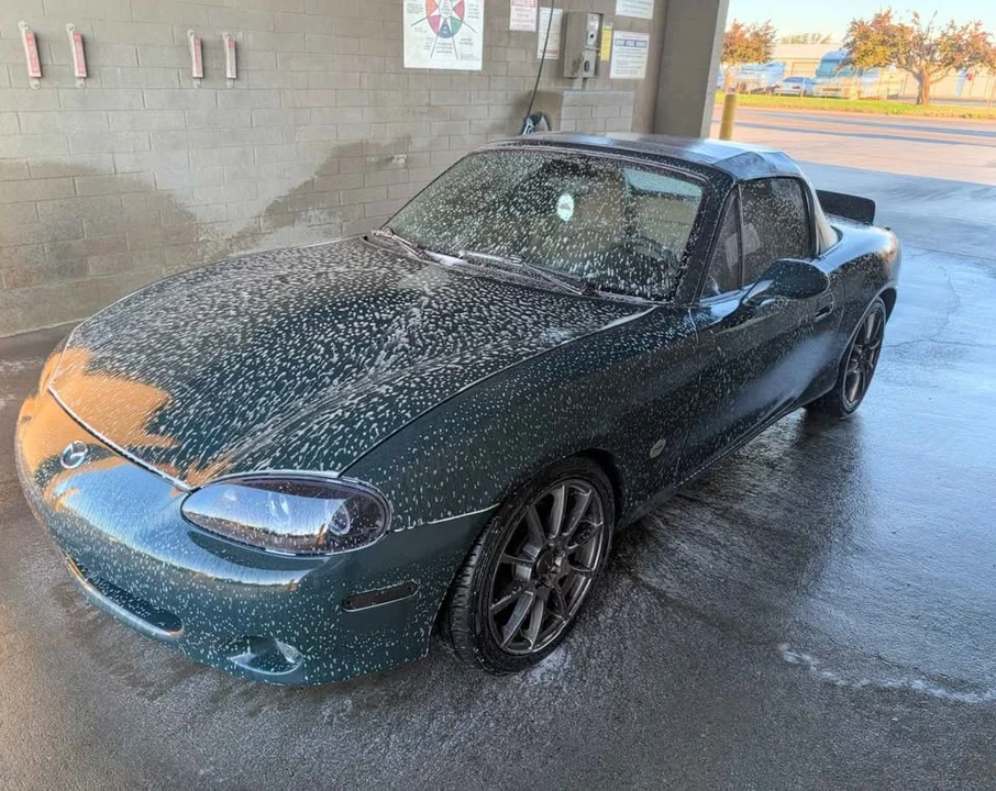 2001 Mazda NB MX-5 Miata - Image 6 of 6