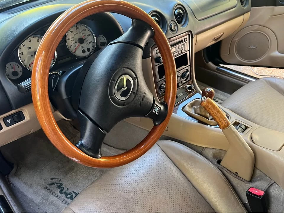 2001 Mazda NB MX-5 Miata - Image 5 of 10