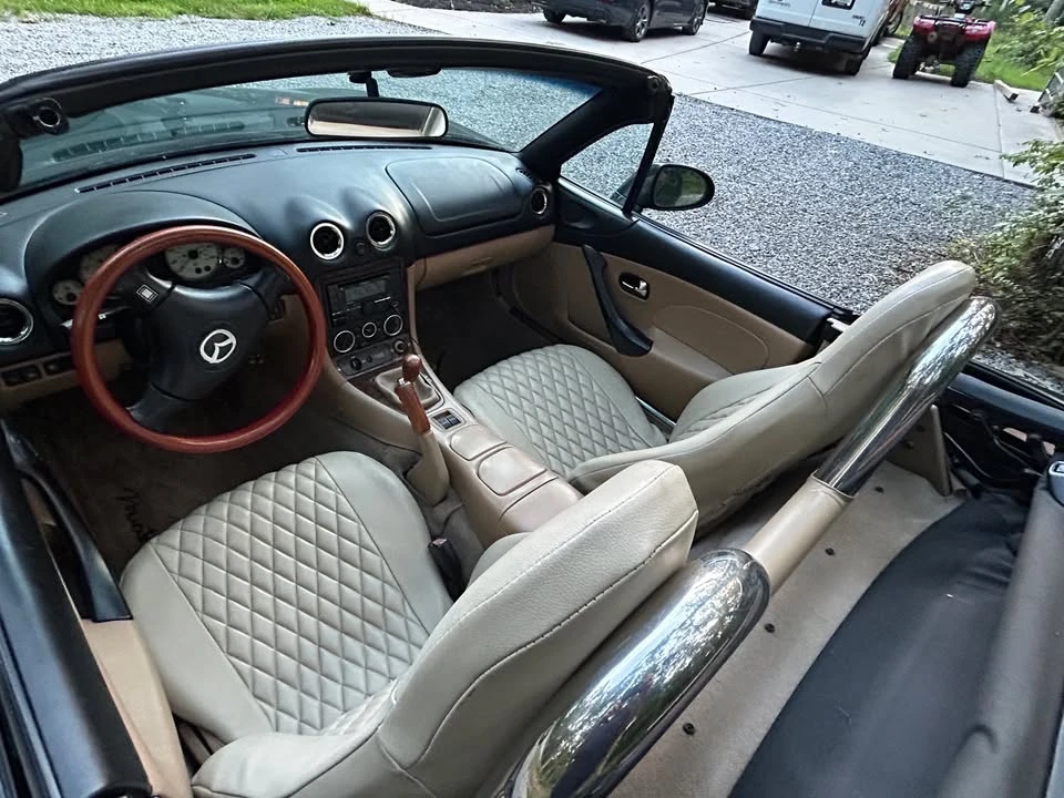2001 Mazda NB MX-5 Miata - Image 2 of 8