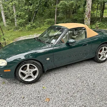2001 Mazda MX-5 Special Edition Convertible 2D
