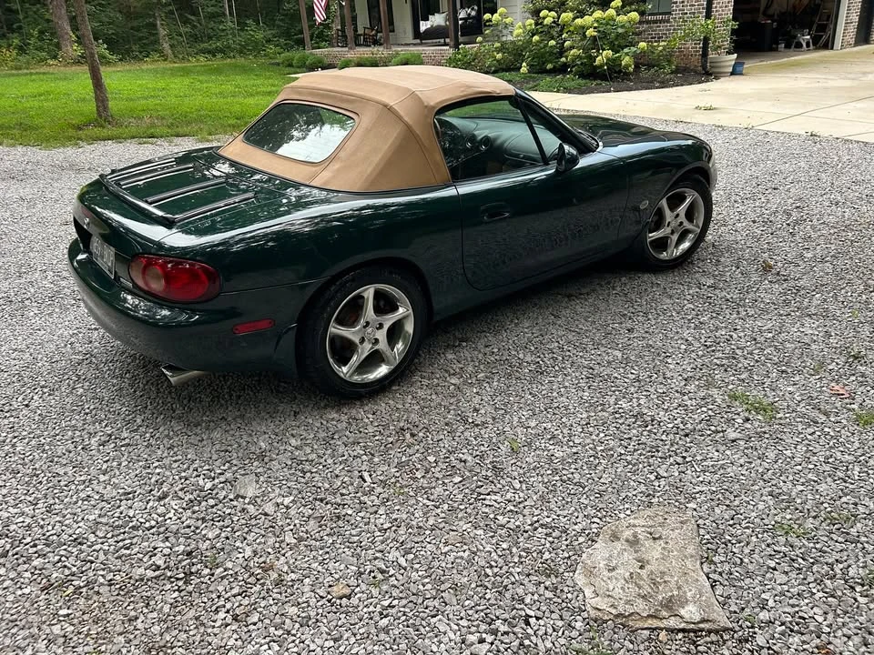2001 Mazda NB MX-5 Miata - Image 5 of 8