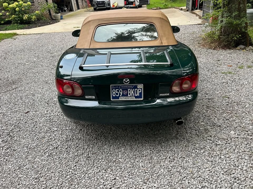 2001 Mazda NB MX-5 Miata - Image 4 of 8