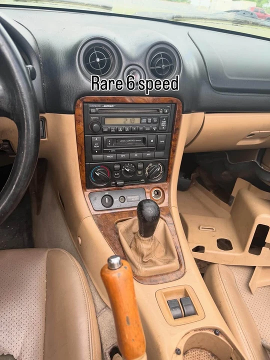 2001 Mazda NB MX-5 Miata - Image 8 of 13