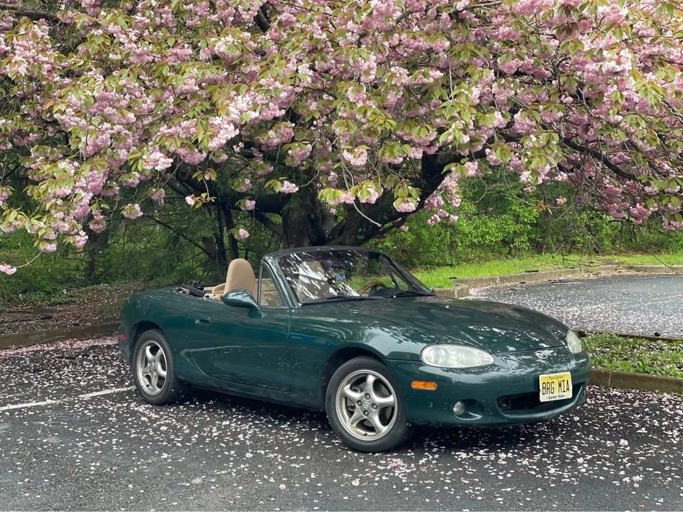 2001 Mazda NB MX-5 Miata - Image 2 of 10