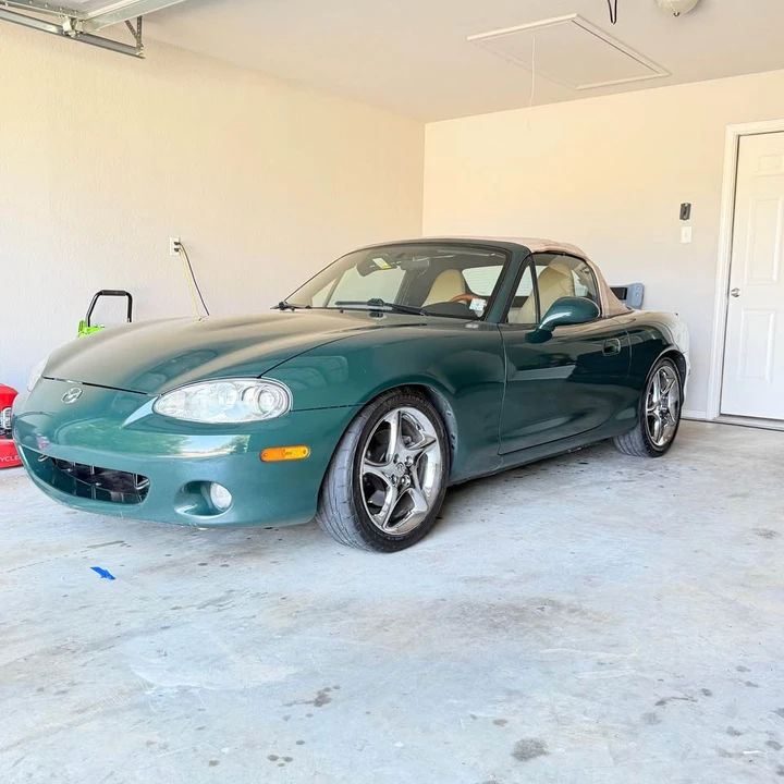 2001 Mazda NB MX-5 Miata - Image 3 of 9