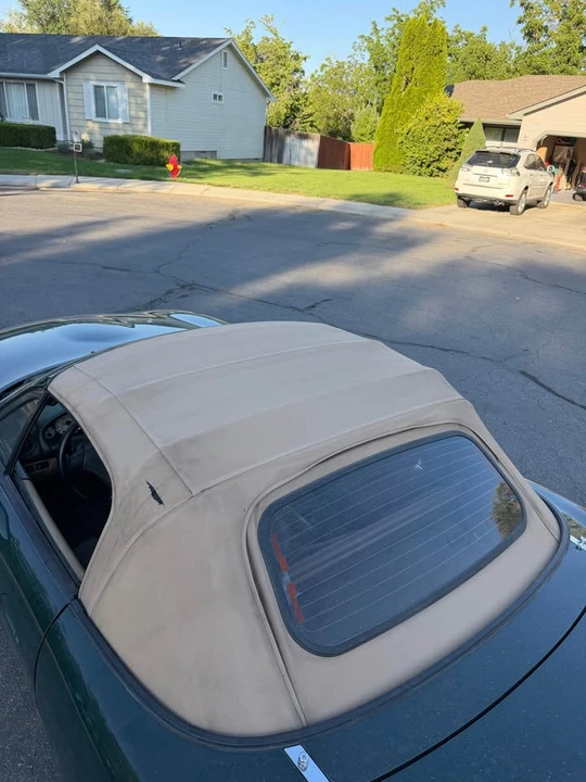 2001 Mazda NB MX-5 Miata - Image 9 of 18