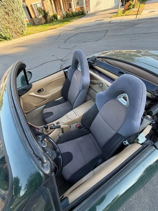 2001 Mazda NB MX-5 Miata - Image 12 of 18