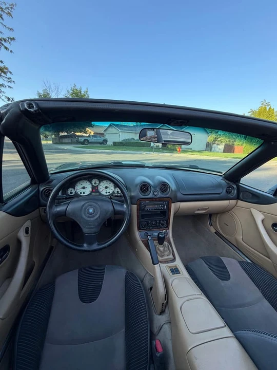 2001 Mazda NB MX-5 Miata - Image 13 of 18