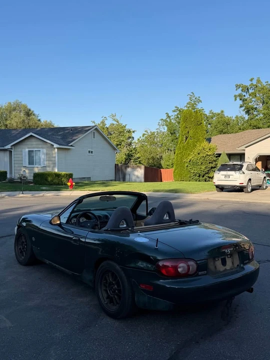 2001 Mazda NB MX-5 Miata - Image 6 of 18