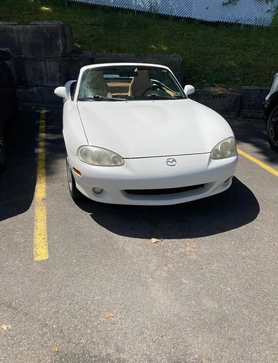 2001 Mazda NB MX-5 Miata - Image 6 of 6