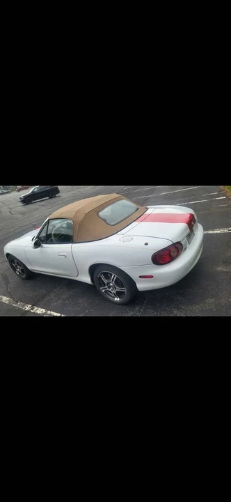 2001 Mazda NB MX-5 Miata - Image 3 of 3