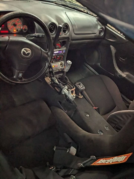 2001 Mazda NB MX-5 Miata - Image 8 of 8
