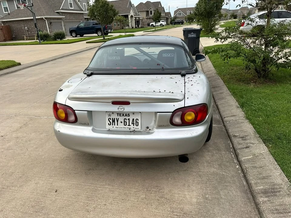 2001 Mazda NB MX-5 Miata - Image 2 of 20