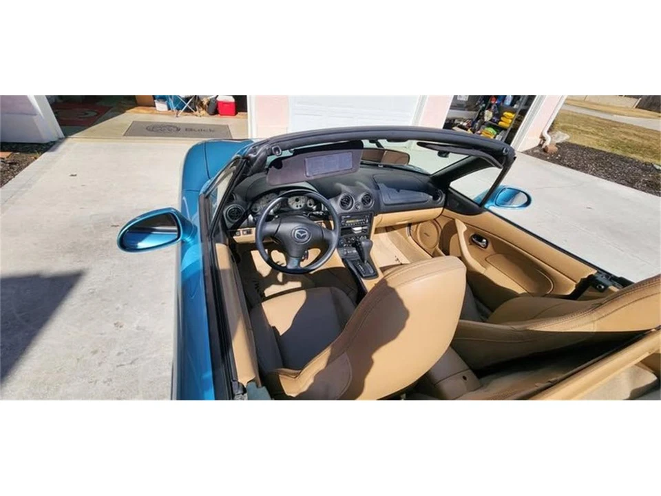 2001 Mazda NB MX-5 Miata - Image 4 of 7