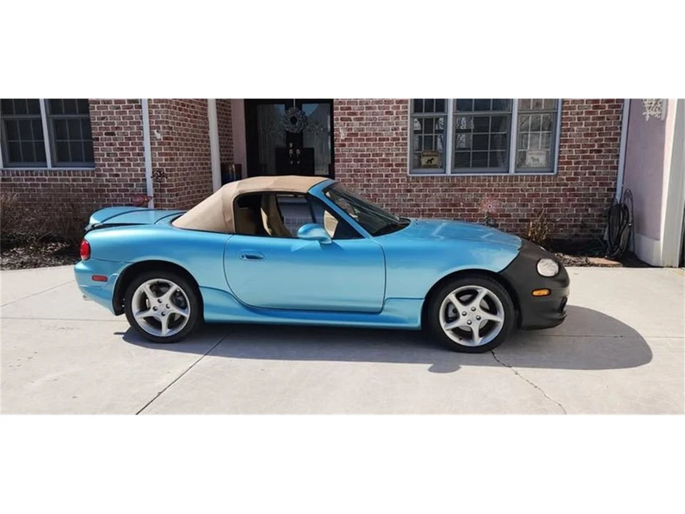 2001 Mazda NB MX-5 Miata - Image 3 of 7