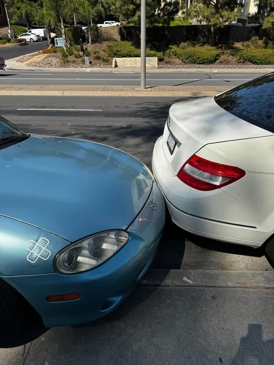 2001 Mazda NB MX-5 Miata - Image 8 of 8