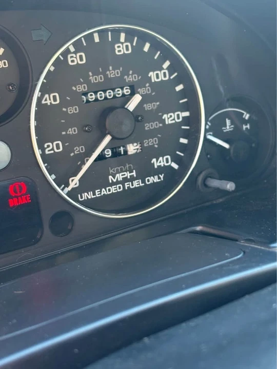 2001 Mazda NB MX-5 Miata - Image 5 of 5