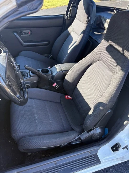 2001 Mazda NB MX-5 Miata - Image 3 of 5