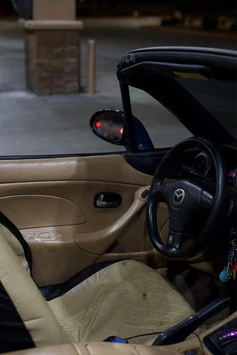 2001 Mazda NB MX-5 Miata - Image 7 of 9
