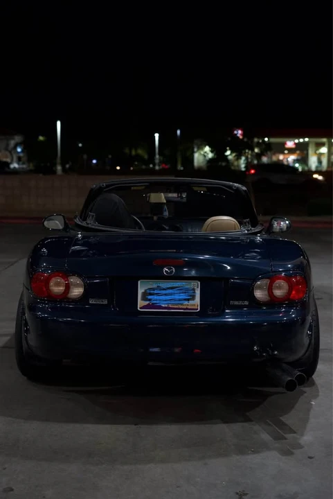 2001 Mazda NB MX-5 Miata - Image 3 of 9