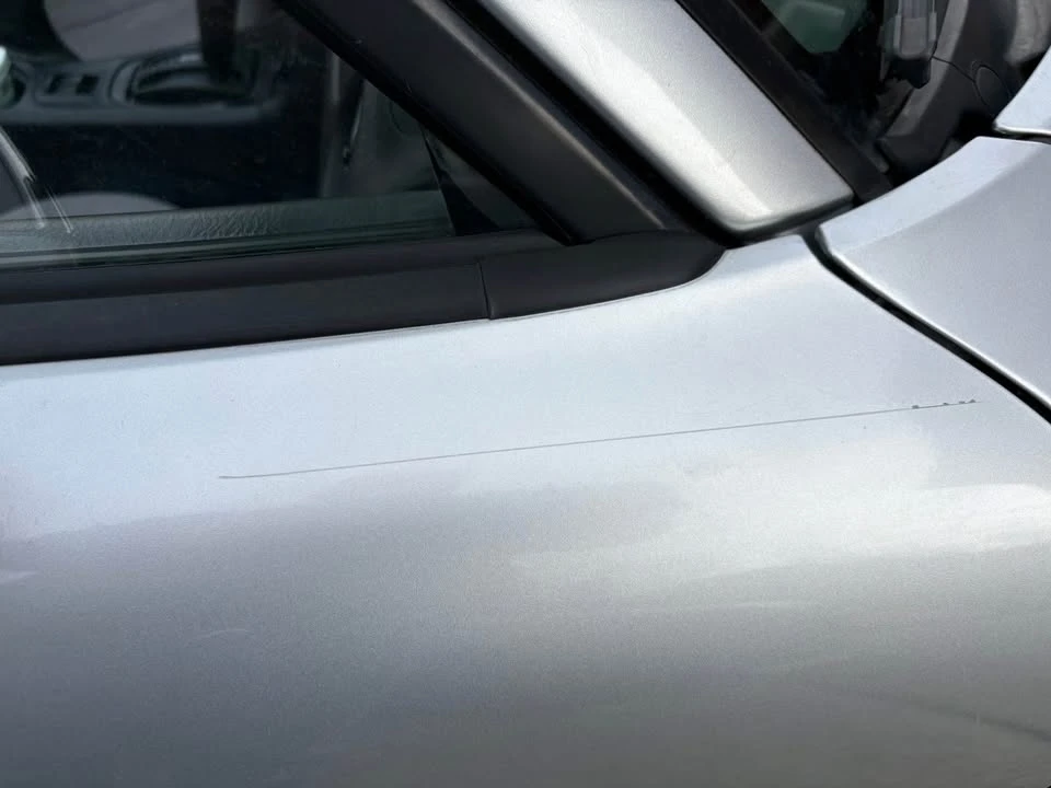 2001 Mazda NB MX-5 Miata - Image 9 of 10