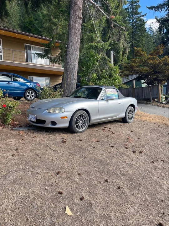 2001 Mazda NB MX-5 Miata - Image 3 of 4