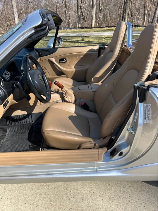2001 Mazda NB MX-5 Miata - Image 8 of 9