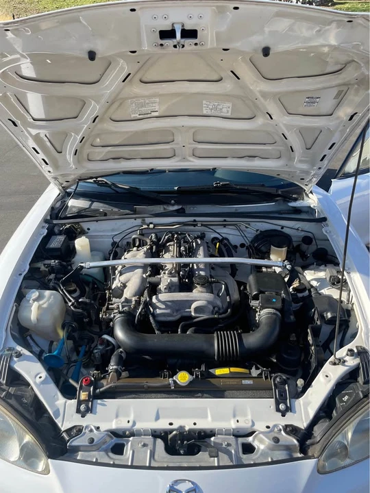 2001 Mazda NB MX-5 Miata - Image 6 of 9
