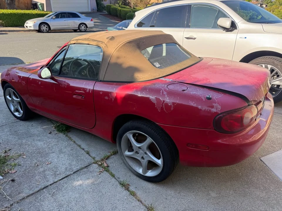 2001 Mazda NB MX-5 Miata - Image 3 of 5