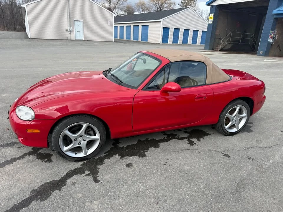 2001 Mazda NB MX-5 Miata - Image 7 of 10