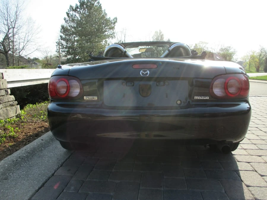 2001 Mazda NB MX-5 Miata - Image 9 of 16