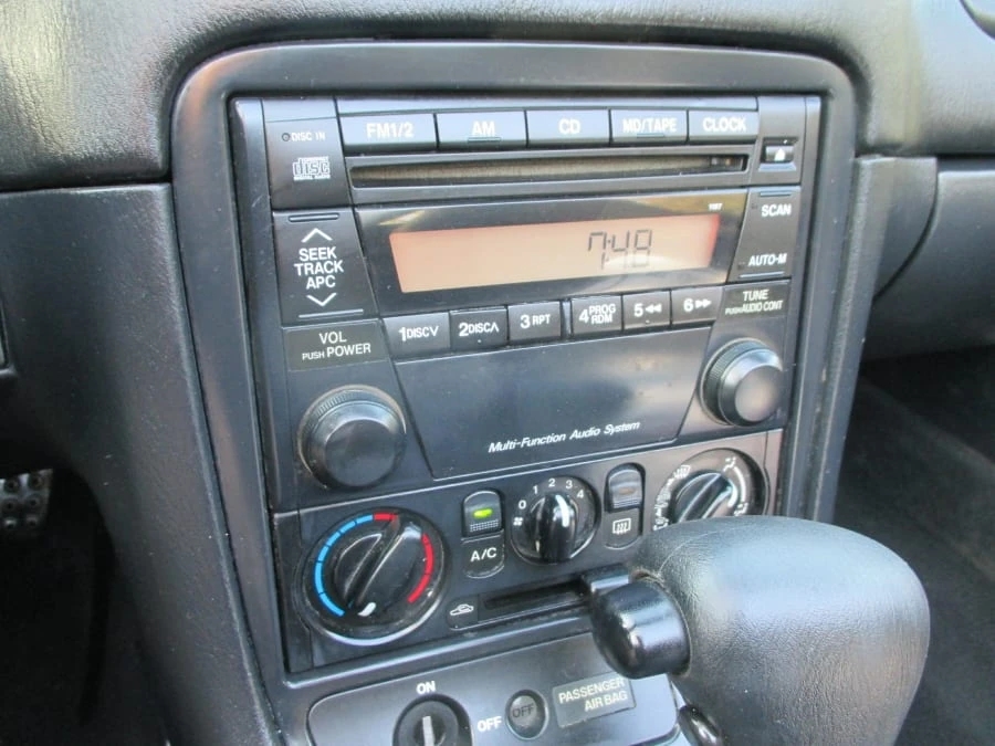 2001 Mazda NB MX-5 Miata - Image 13 of 16