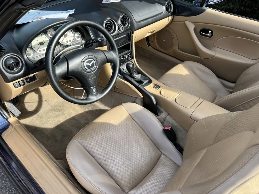 2001 Mazda NB MX-5 Miata - Image 4 of 11