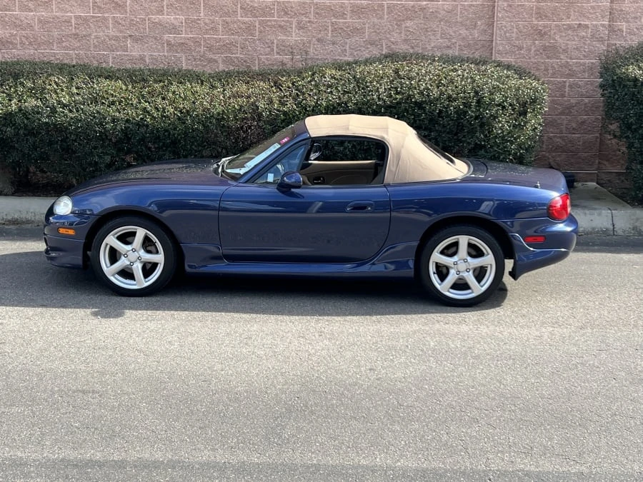 2001 Mazda NB MX-5 Miata - Image 9 of 11