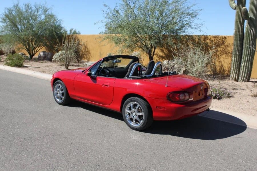 2001 Mazda NB MX-5 Miata - Image 2 of 2