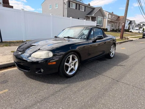 2001 Mazda NB MX-5 Miata - Image 2 of 10